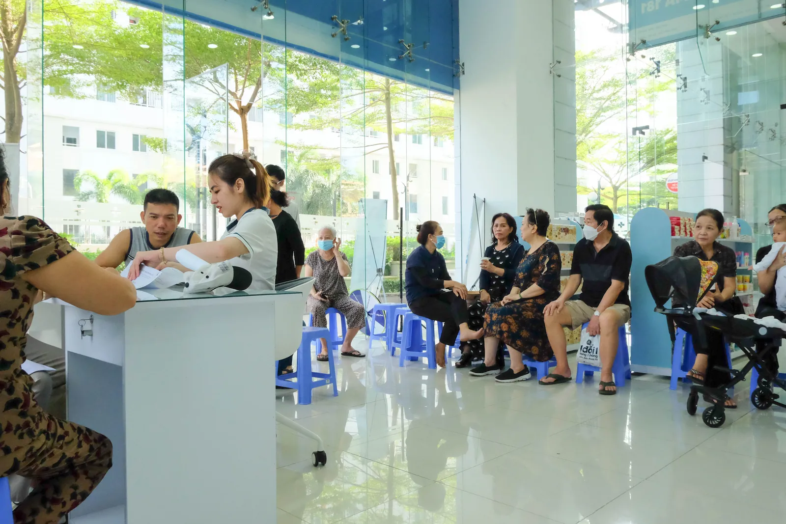 Thuốc OTC Trị Ho Cho Trẻ Em: Dược Sĩ Hướng Dẫn Chọn Đúng Theo Triệu Chứng