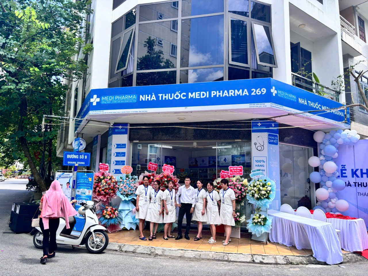 Hành Trình 90 Ngày Mở Nhà Thuốc Medi Pharma Tại Hà Nội: Từ Ký Hợp Đồng Đến Khai Trương